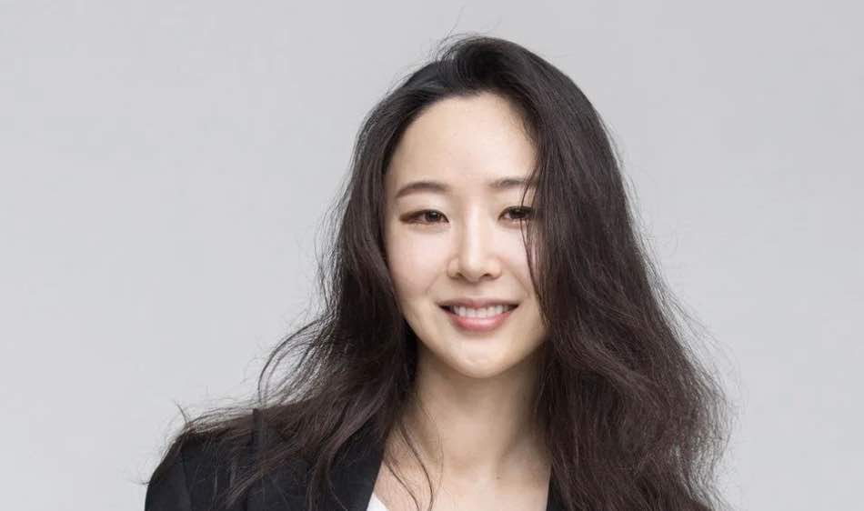 Min Hee Jin reveals her legal fees (over 1.7 million USD) and is willing to sell her house to fight against HYBE