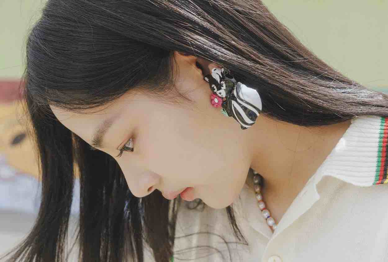 “A Night Full of Thoughts” NewJeans’ Minji Shares a Cryptic Message on the Day of the Final Notice